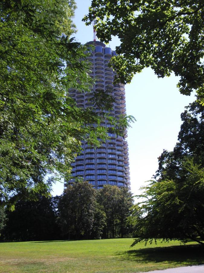 Hotelturm Apartment Augsburg Eksteriør bilde